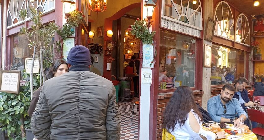 İstanbul Turları  1 Ayvansaray Balat Fener Gezisi