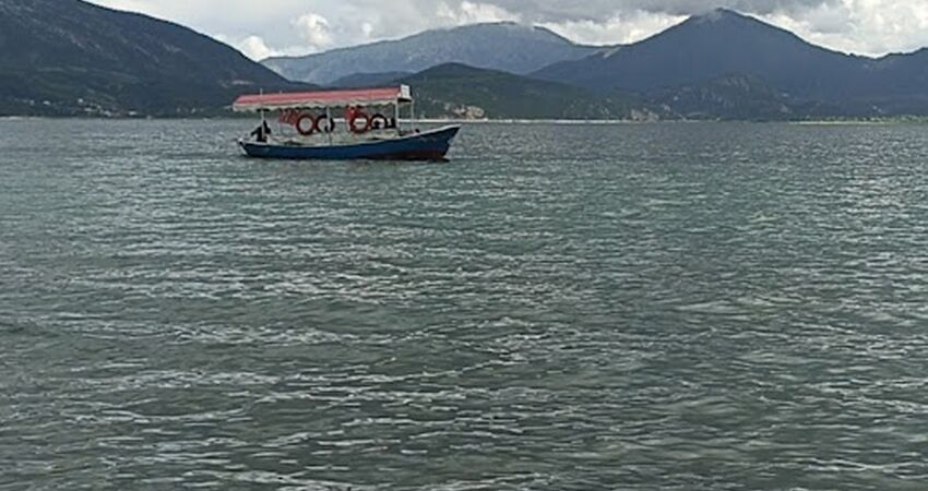 YHT ile  GÜL MEVSİMİNDE TOROSLARDA ORMANA DÜĞMELİ EVLER TURU& GÖLLER  YÖRESİ